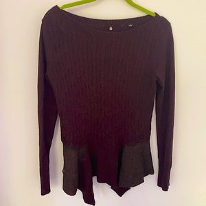 Maroon sweater